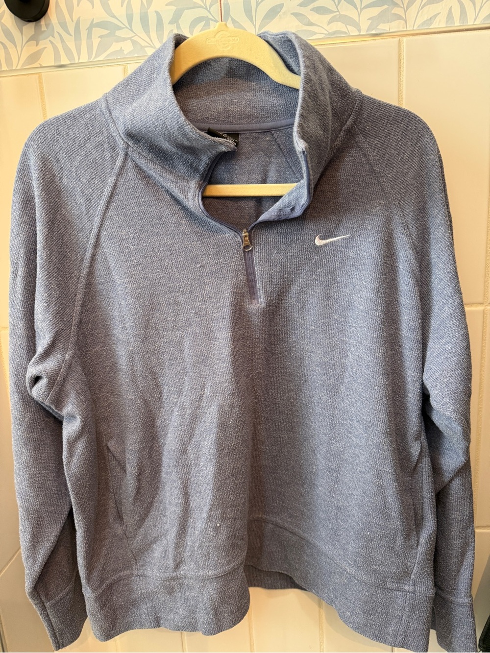 Nike Men’s Light Blue Quarter-Zip Sweater